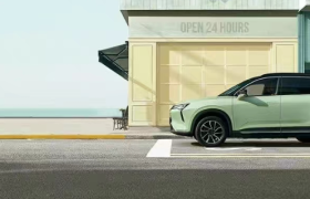 年亏82亿，威马创始人凭什么拿12亿年薪？