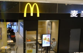 贩卖空间，麦当劳打败了星巴克