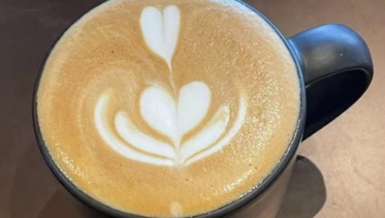 咖啡赛道的夹缝：总有人暗中成长