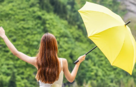 冲击“户外第一股”：“防晒”撑不起蕉下的野心