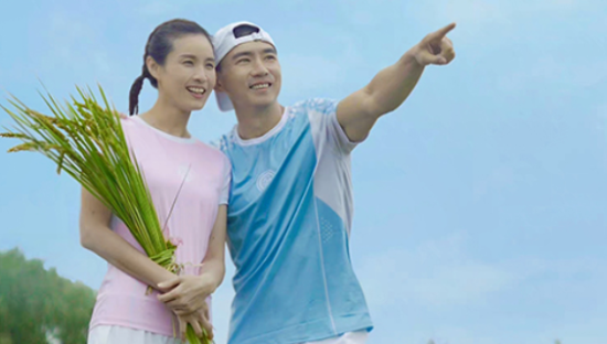 7000万刘畊宏女孩，在淘宝直播买“周杰伦”