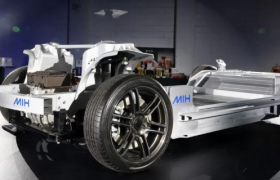 富士康为谁造车？