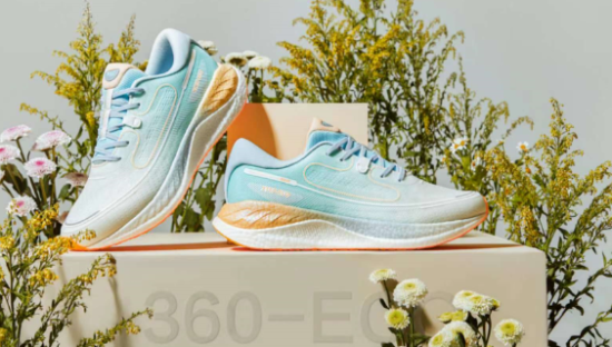 首款低碳环保概念跑鞋全球首发，特步这波在“天花板”