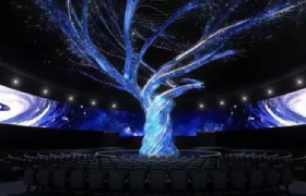 天梯与人梯：马化腾的科技十年