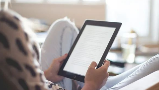 网文撕裂，阅文挣扎