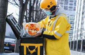 美团Q3财报解读：即时零售订单量50亿笔，变身本地超市？