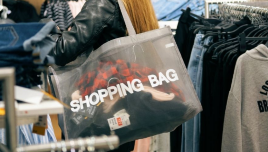 唯品会：高利润，慢增长？