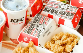 肯德基的传奇“逝去”，“疯狂”还在继续