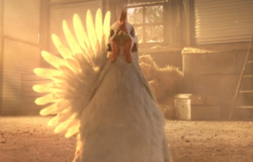 法国肯德基广告：高卢雄鸡，复刻进球庆祝名场面