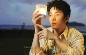 李佳琦在出淘的道路上又试探了一步