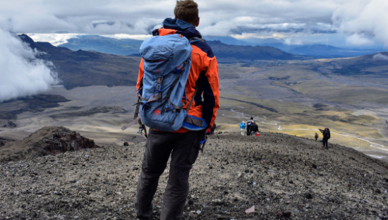 冲锋衣年销32亿元，还有哪些户外服饰掏空了年轻人的钱包？