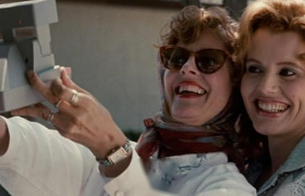 消费品牌，一边爱女，一边厌女