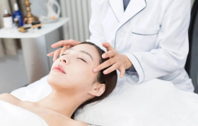 中国最大美容院，不太赚钱