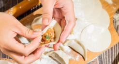 “袁记云饺们”掀起现包水饺大战，谁是下一个思念？