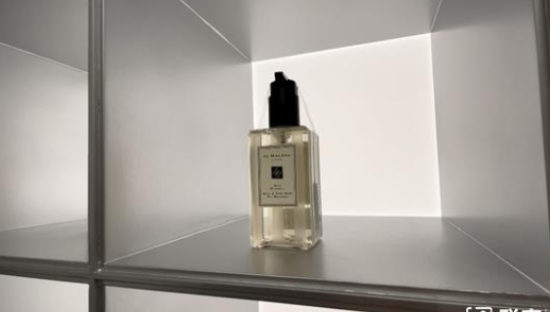 371亿元中国香水市场，这里有份掘金指南