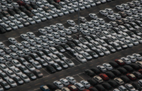 攀上华为造车，赛力斯三年亏掉60亿