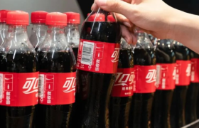 可口可乐，做“最小的一个装瓶商”