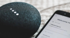 智能音箱声渐默