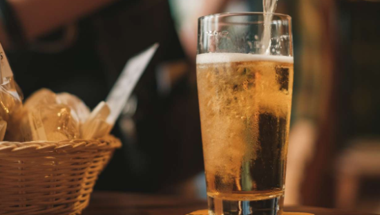 后疫情时代，青岛啤酒的可选消费大战