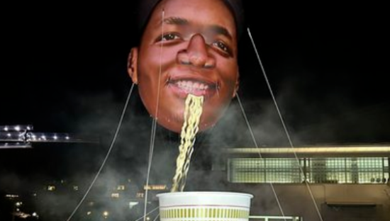 日清创意部又整大活，网友：差点把我送走！