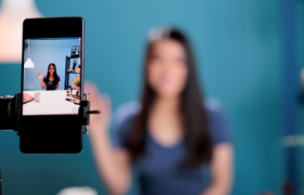 卷资本、卷流量、卷明星主播，直播电商2022大洗牌