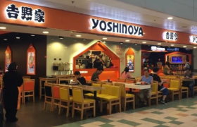 日式快餐，败走中国