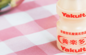 涨价的养乐多，“活力”几何？