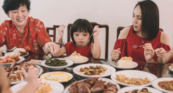 “春节不长胖”，掏空谁钱包？