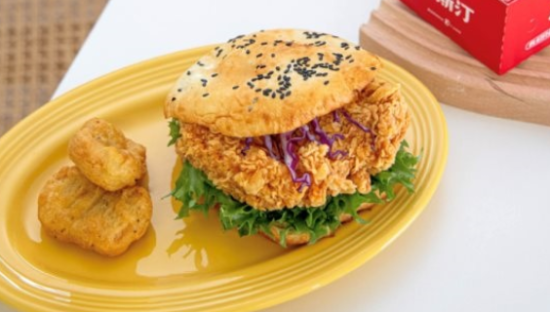 汉堡中国化，捞快钱还是抢C位？