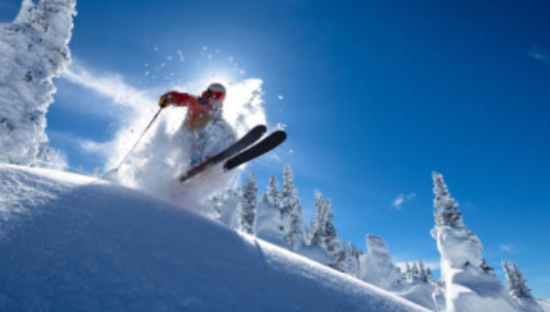 滑雪市场爆发式的增长的背后，户外企业能否抓住机会？