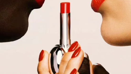 生殖器口红？品牌营销太恶臭了！