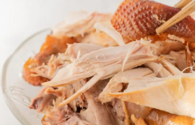 卤鸭疲弱，卤鸡雄起