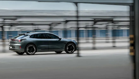 累计净亏损近18亿，极氪如何撑起吉利厚望