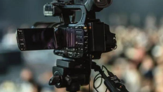 淘宝、抖音、视频号直播电商“赛马”