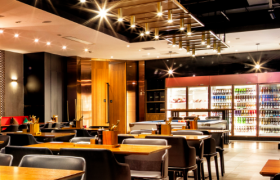 阿里到店，高德能救？