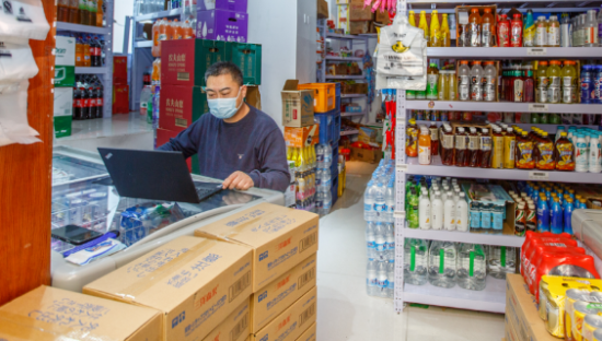 百万小店拥抱即时零售，谁能淘得第一桶金？