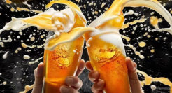 百威，按下三个加速键