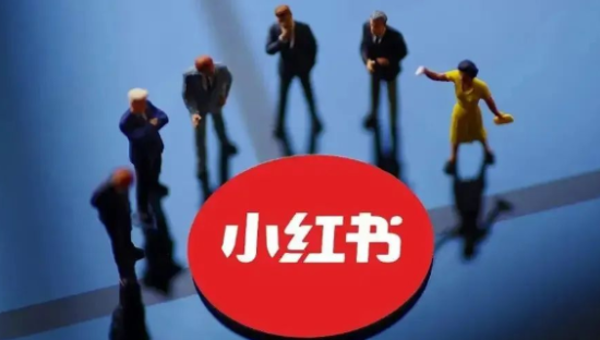 让百度坐不住的不只是ChatGPT，还有小红书