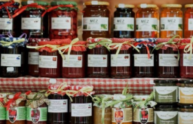 一个李荣浩带不动国产果酱生意