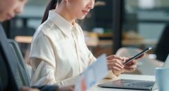 微博与B站，变现“难兄难弟”