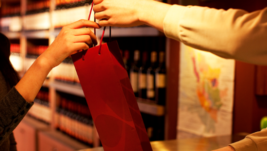 流水的新消费品牌，赢麻了的供应商？