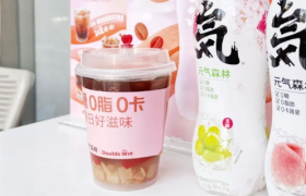 这个春天，元气森林被拿来“早c晚a”