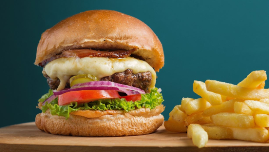 3年开出3000+店，它会成为快餐界的蜜雪冰城吗？