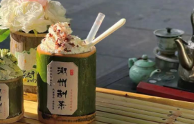 竹筒奶茶火了，核心还是装X