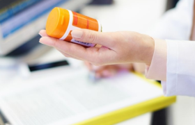 2023年，阿里健康、京东健康、美团买药拼什么？