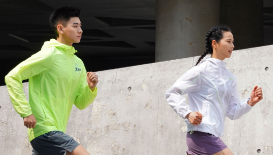 特步该撕掉“滞后性”标签了