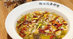 一身“反骨”的太二酸菜鱼，决定不“作”了