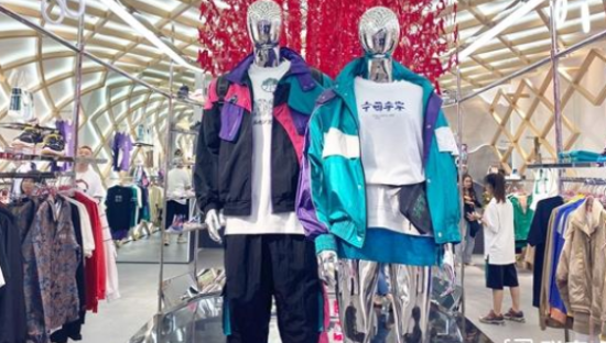 国潮退热，李宁失宠？