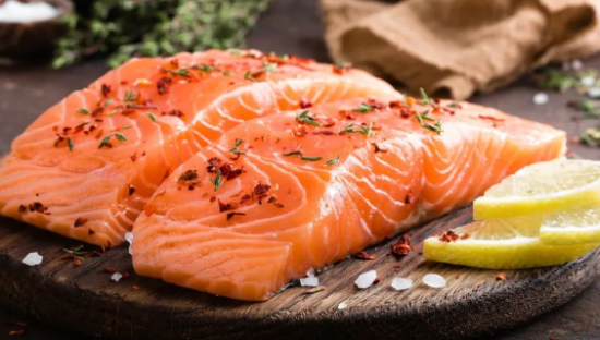 三文鱼“咬残”佳沃食品