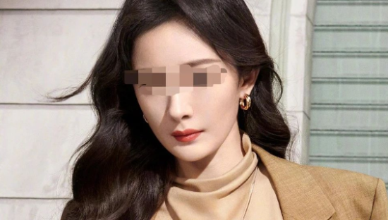 “捡漏”杨幂，李宇春代言翻车！